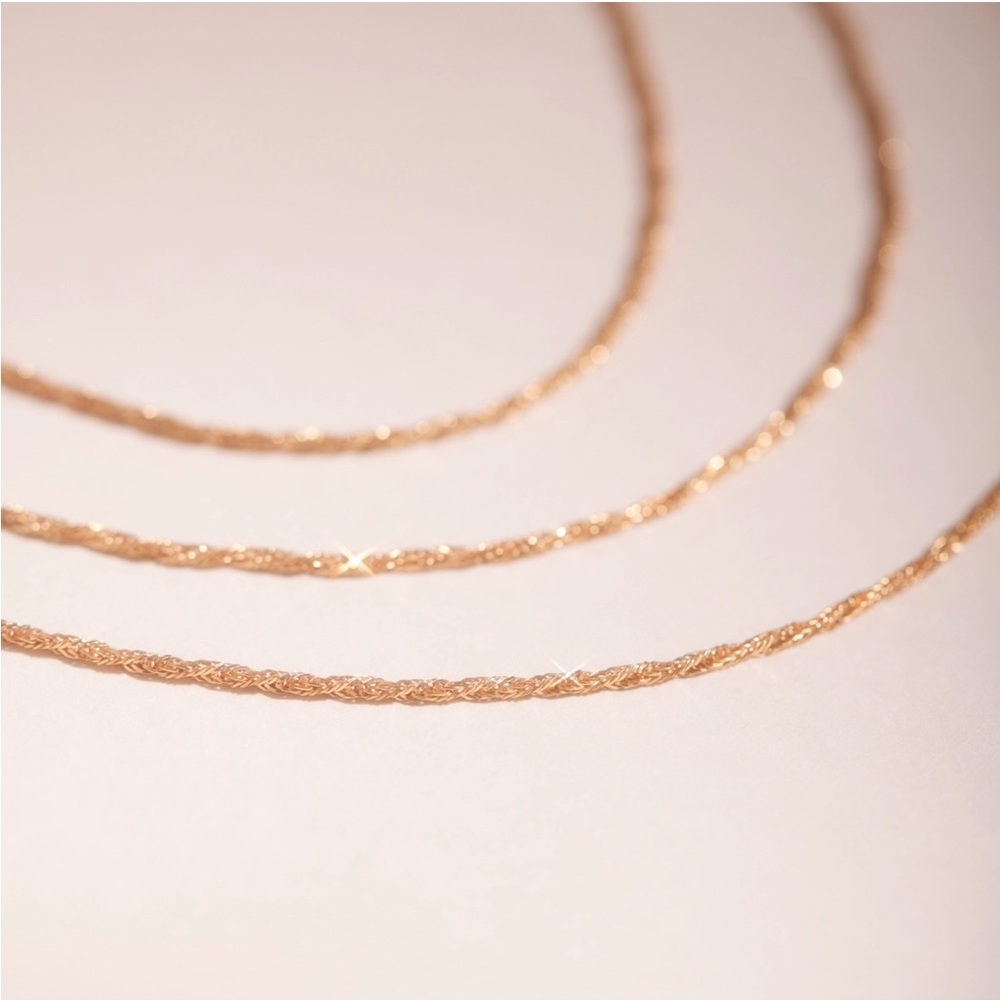 CATBIRD Lover's Bracelet
14k Solid Gold - Picture 10 of 11